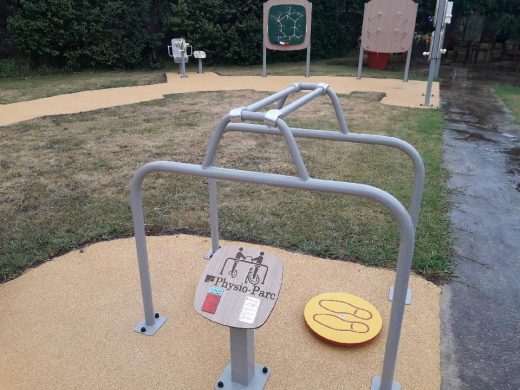 Agrès d’équilibre de sport santé sur sol coulé