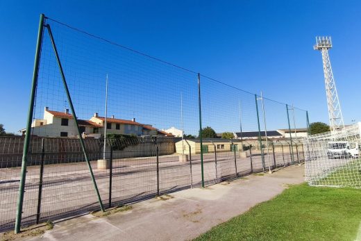 Filet pare-ballons d’un stade de Perpignan