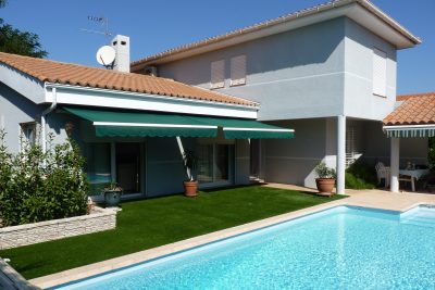 Gazon synthétique, aires de jeux et équipements sportifs à Perpignan